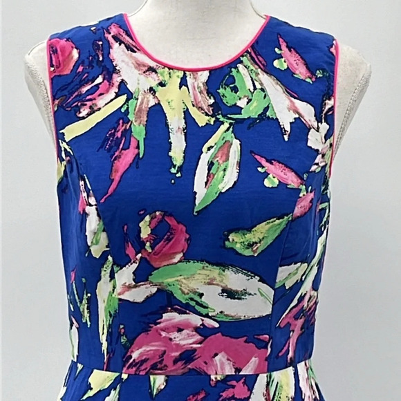 Shoshanna Silk Blend Sleeveless Peplum Hem Floral Dress in Blue - Size 2 - Picture 2 of 6